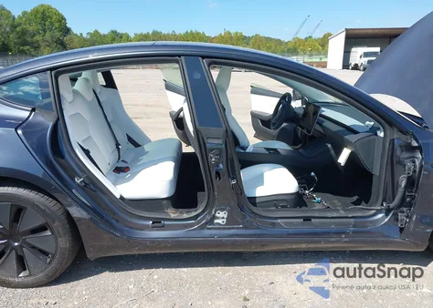 2025 Tesla Model 3 Long Range All-Wheel Drive from USA, damaged, VIN 5YJ3E1EB8SF017051